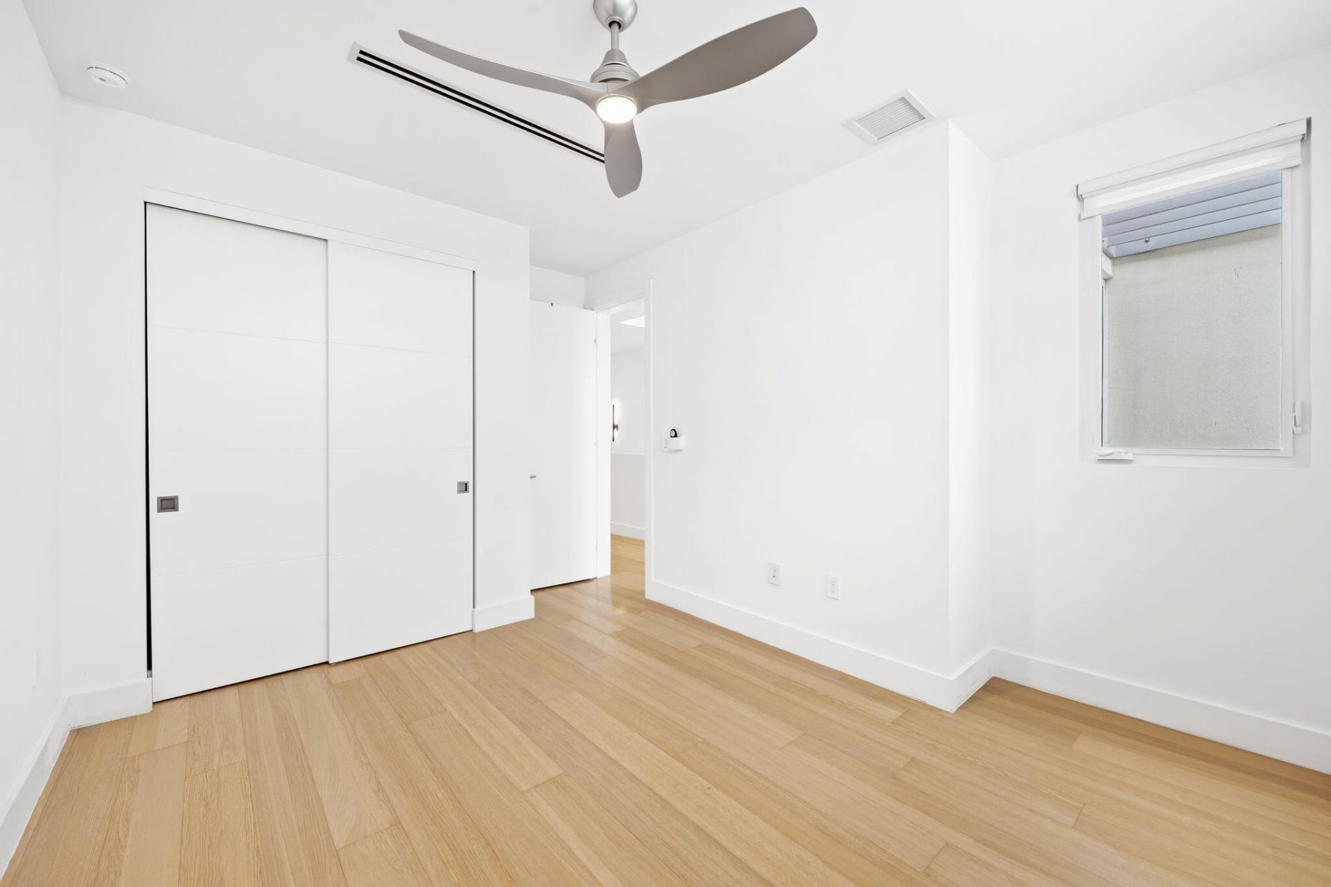 900 NE 4th Street, Unit B4, Fort Lauderdale, FL 33301 Photo