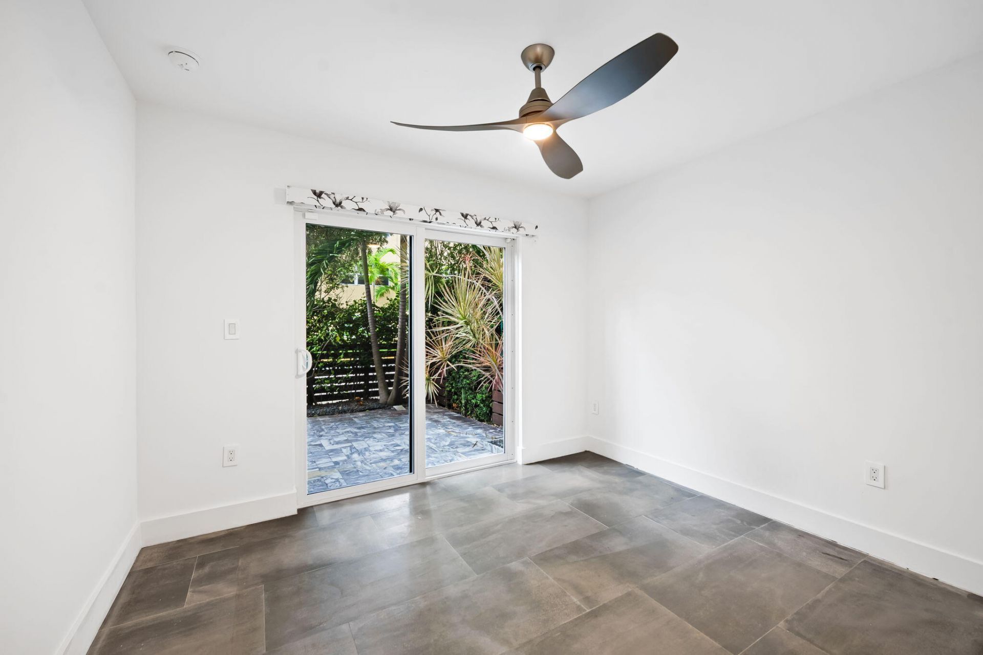 900 NE 4th Street, Unit B4, Fort Lauderdale, FL 33301 Photo