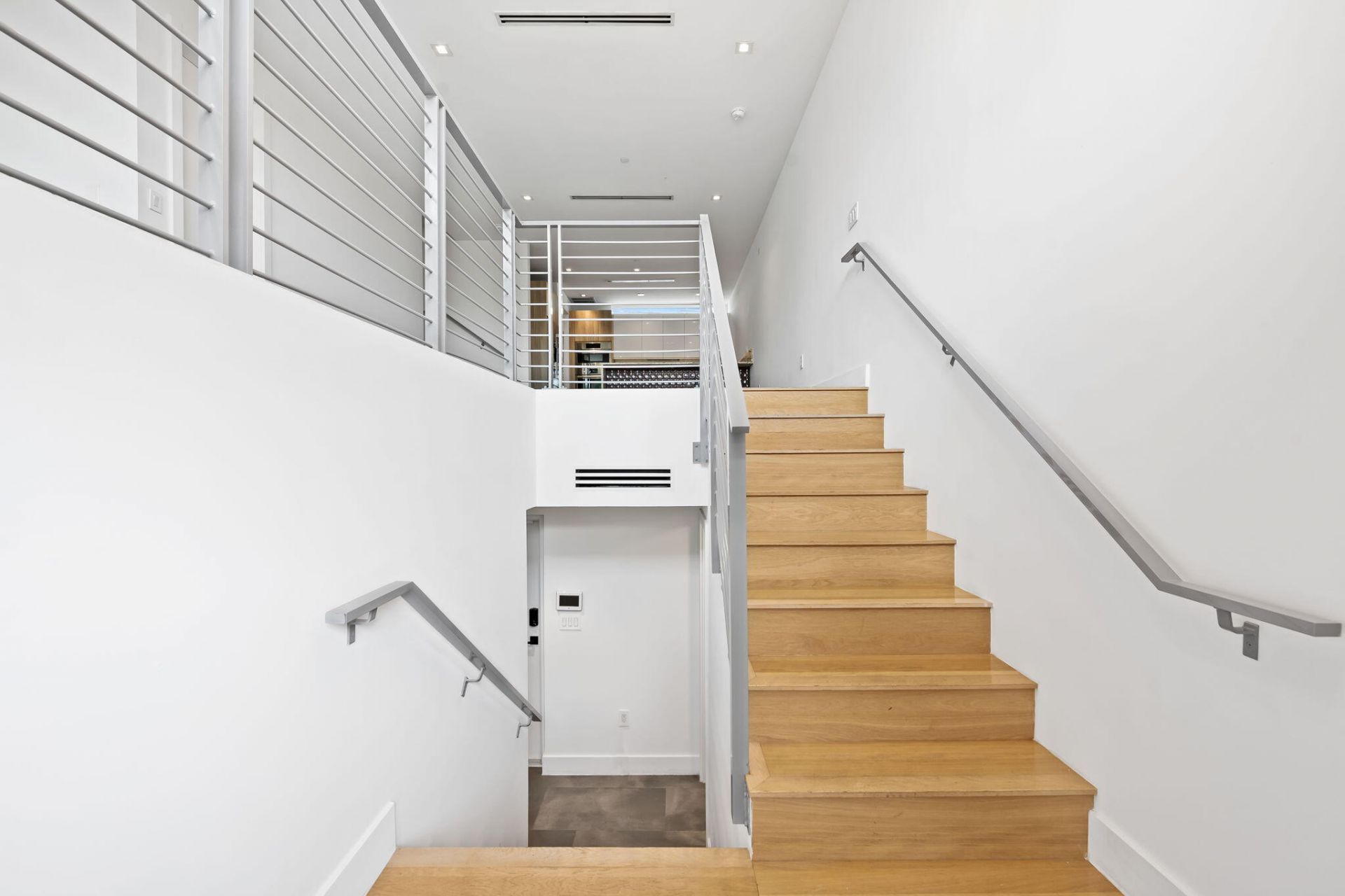 900 NE 4th Street, Unit B4, Fort Lauderdale, FL 33301 Photo