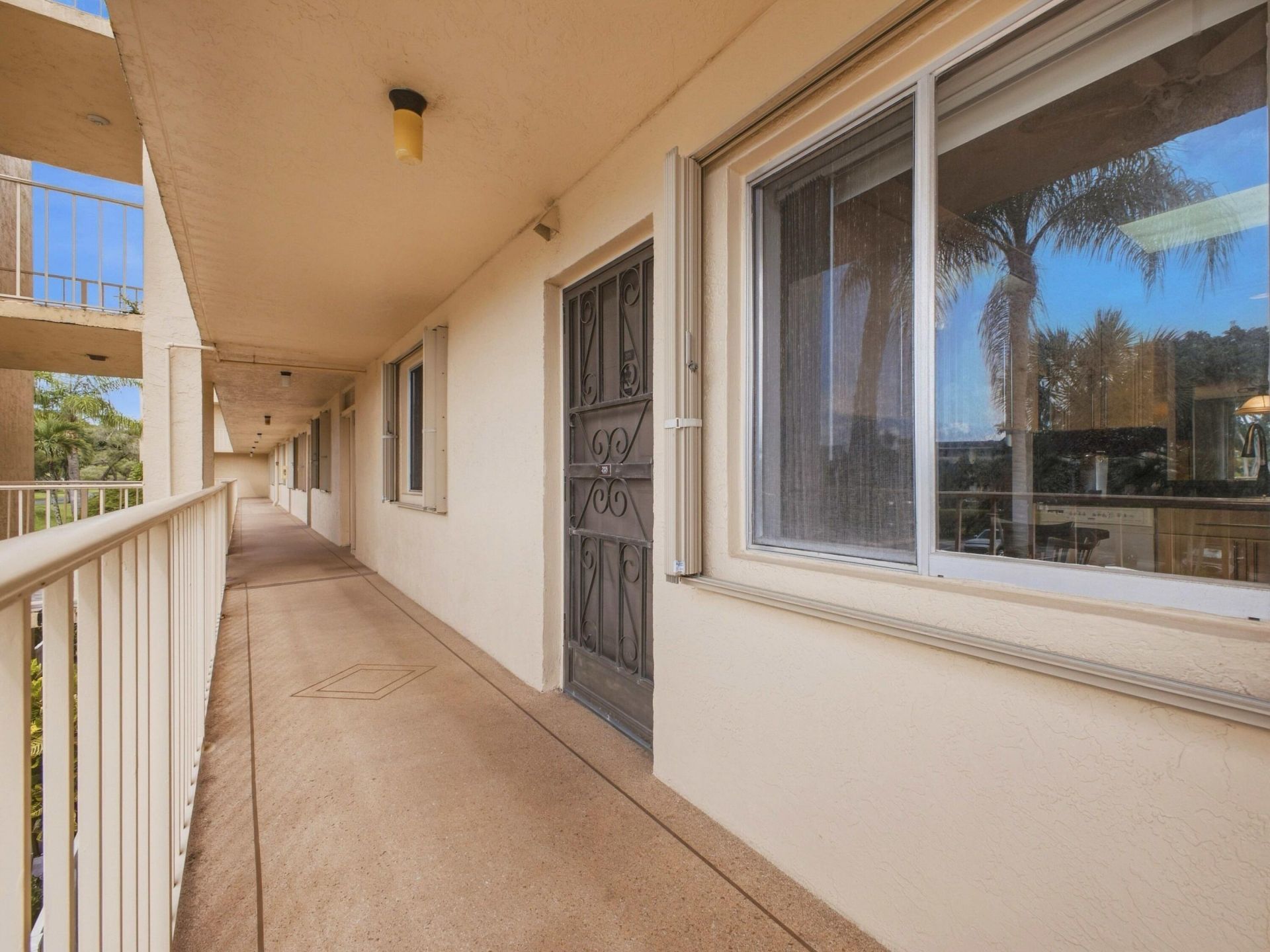 7145 Huntington Lane, Unit 205, Delray Beach, FL 33446 Photo