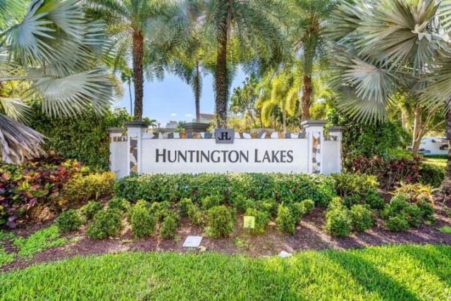 7145 Huntington Lane, Unit 205, Delray Beach, FL 33446 Photo