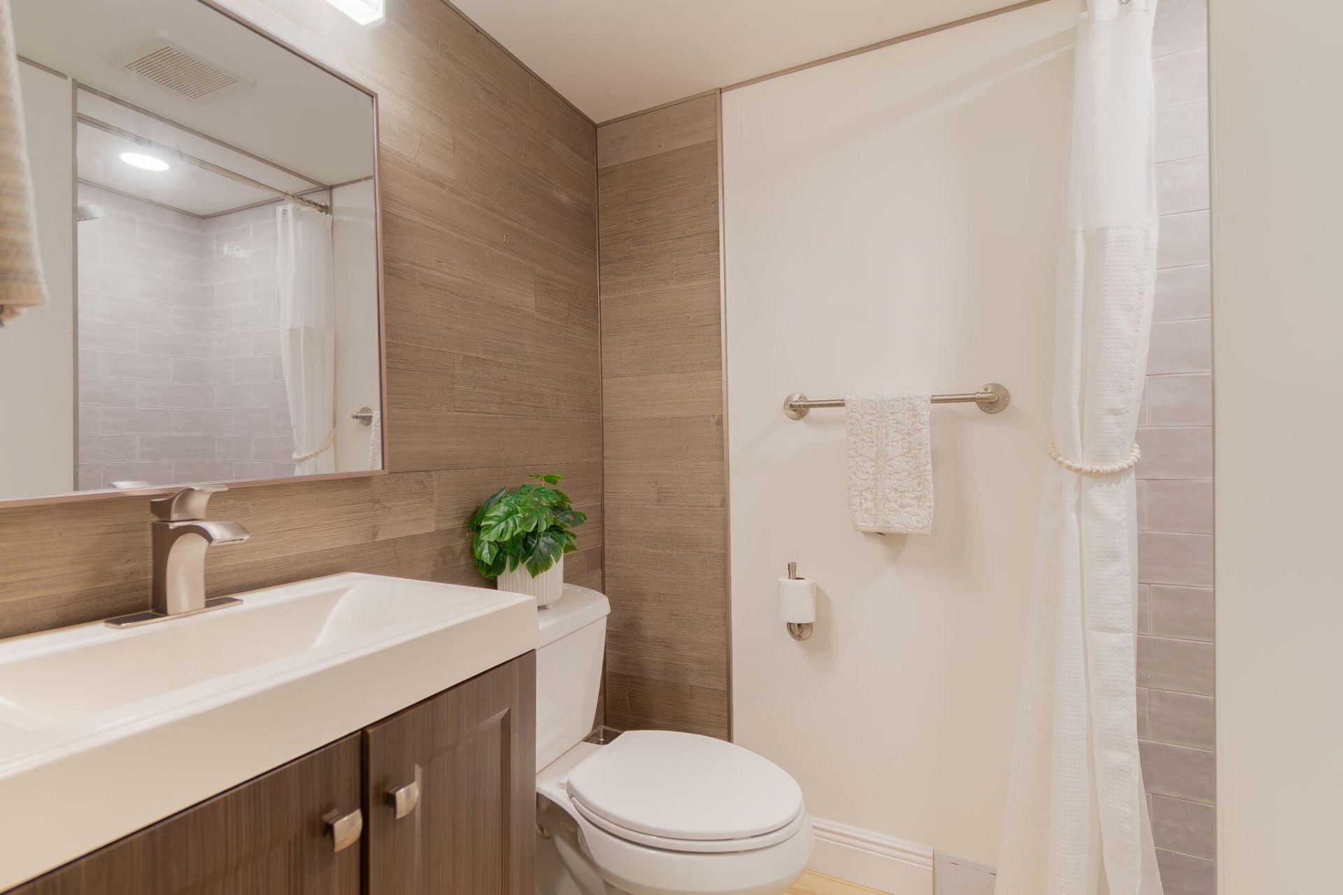 2565 S Ocean Boulevard, Unit 205-N, Highland Beach, FL 33487 Photo