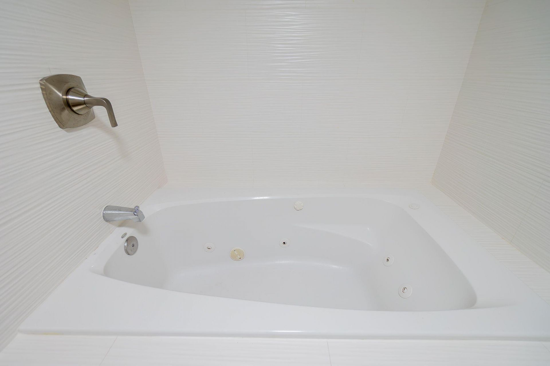 2565 S Ocean Boulevard, Unit 205-N, Highland Beach, FL 33487 Photo