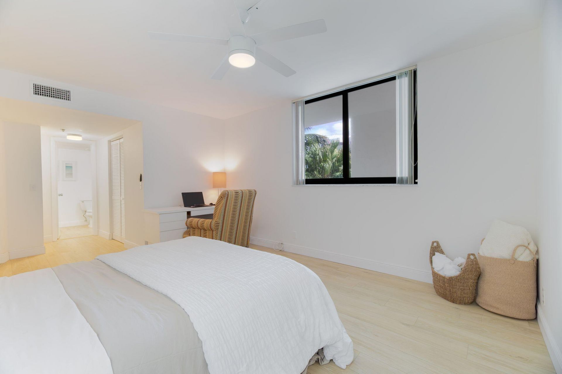 2565 S Ocean Boulevard, Unit 205-N, Highland Beach, FL 33487 Photo