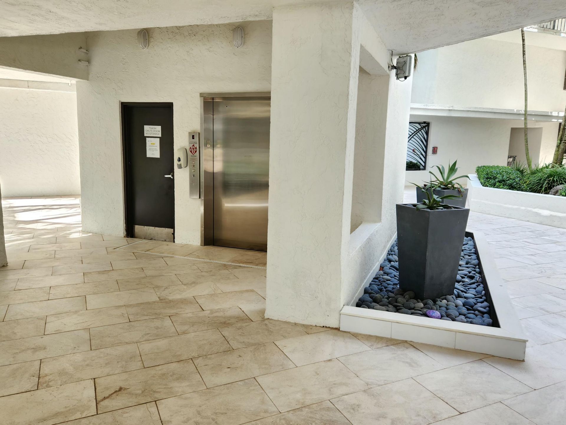 2565 S Ocean Boulevard, Unit 205-N, Highland Beach, FL 33487 Photo