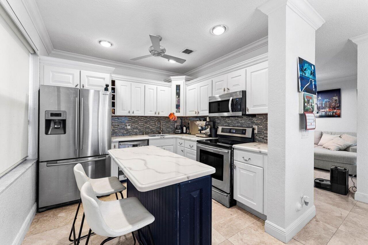 16856 SW 1st Place, Pembroke Pines, FL 33027 Photo