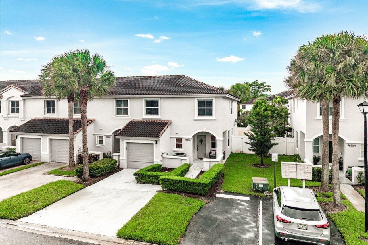 16856 SW 1st Place, Pembroke Pines, FL 33027 Photo