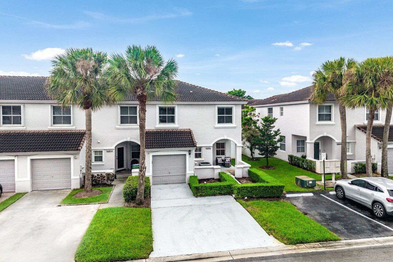 16856 SW 1st Place, Pembroke Pines, FL 33027 Photo