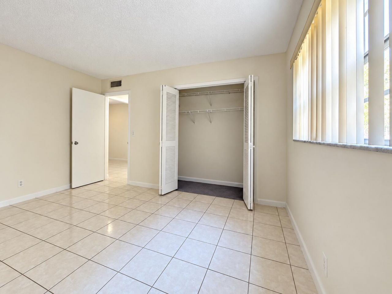 111 Cleveland Street, Lake Worth Beach, FL 33461 Photo