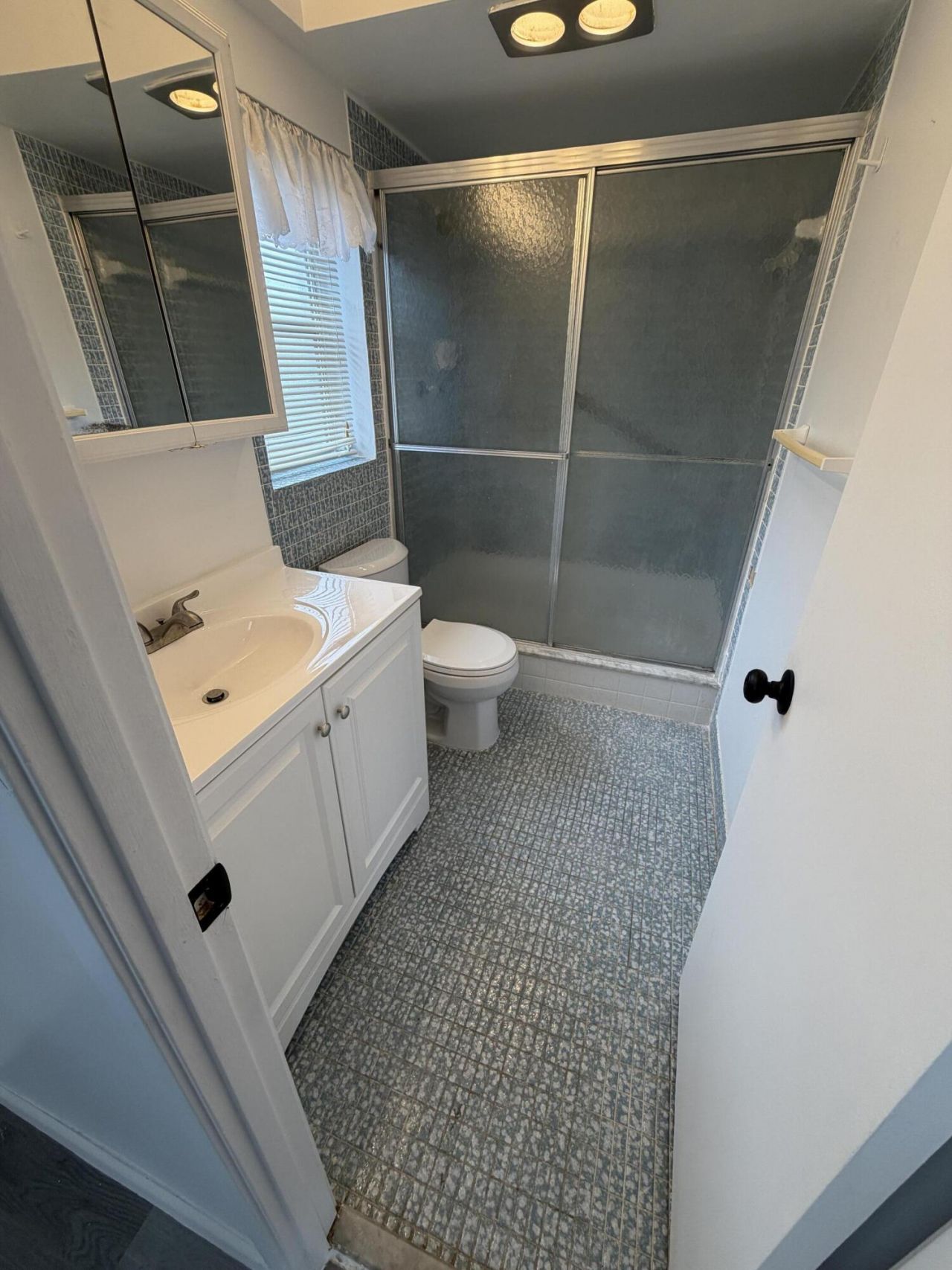 1445 Atlantic Shores Boulevard, Unit 410, Hallandale Beach, FL 33009 Photo