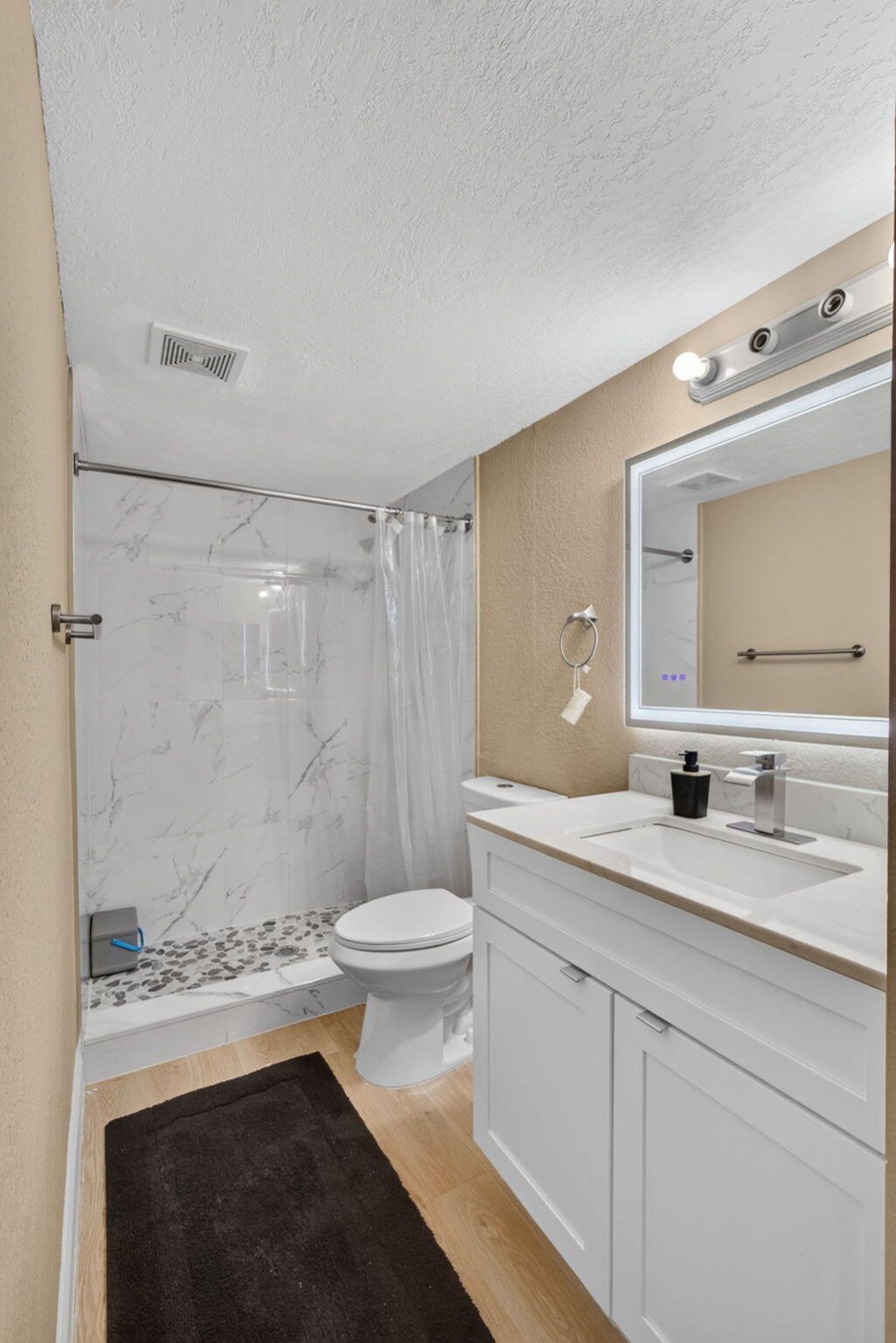 120 Sparrow Drive, Unit 304, Royal Palm Beach, FL 33411 Photo