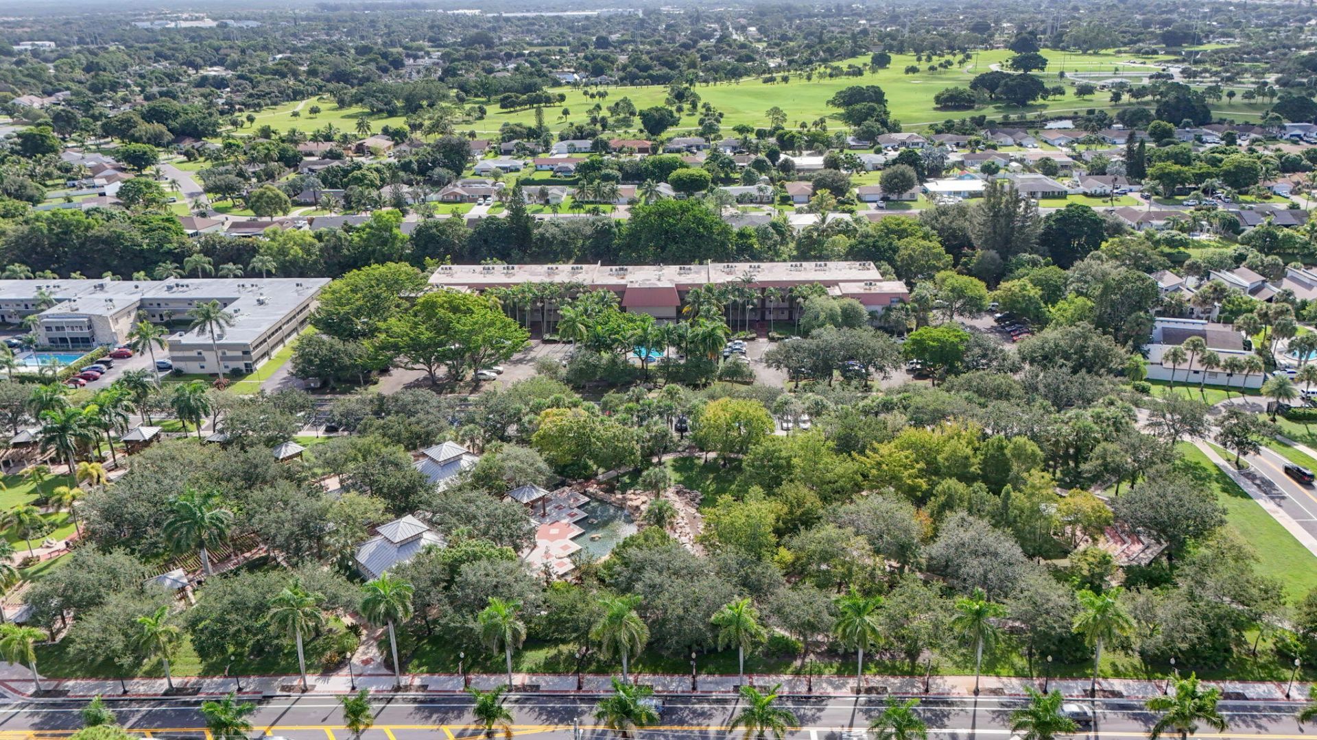 120 Sparrow Drive, Unit 304, Royal Palm Beach, FL 33411 Photo