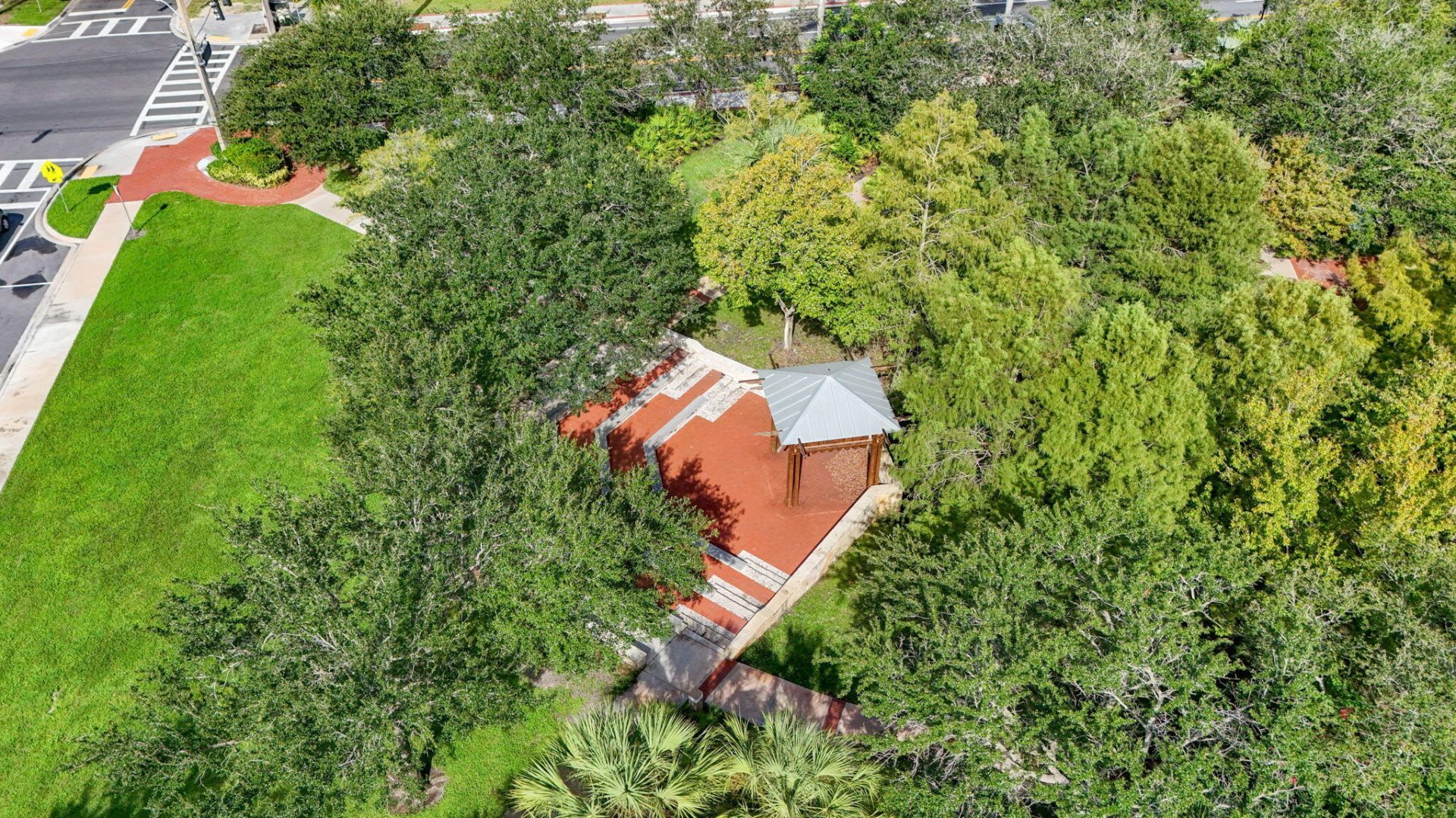 120 Sparrow Drive, Unit 304, Royal Palm Beach, FL 33411 Photo