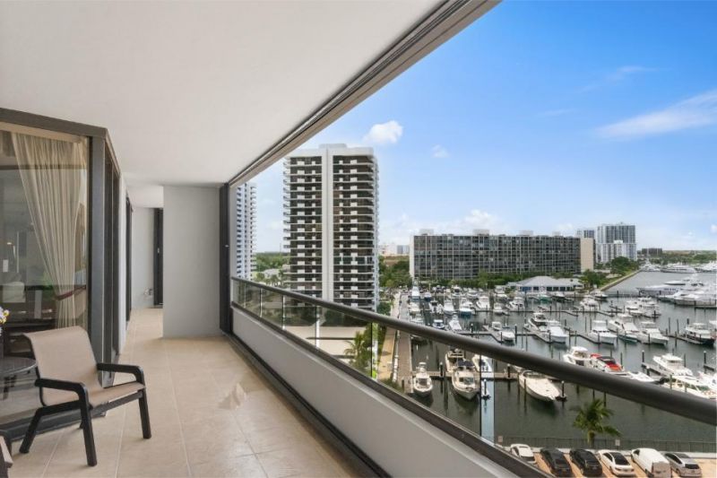 100 Lakeshore Drive, Unit 754, North Palm Beach, FL 33408 Photo