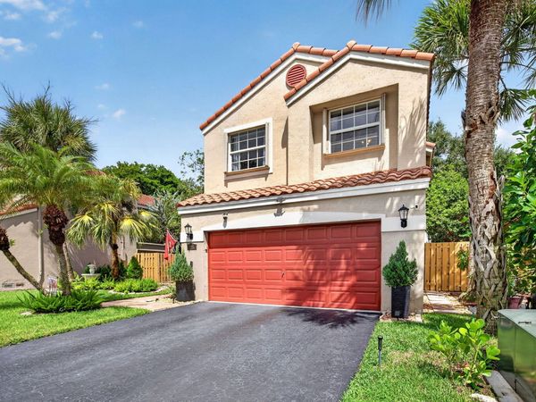 10531 NW 11TH Court, Plantation, FL 33322