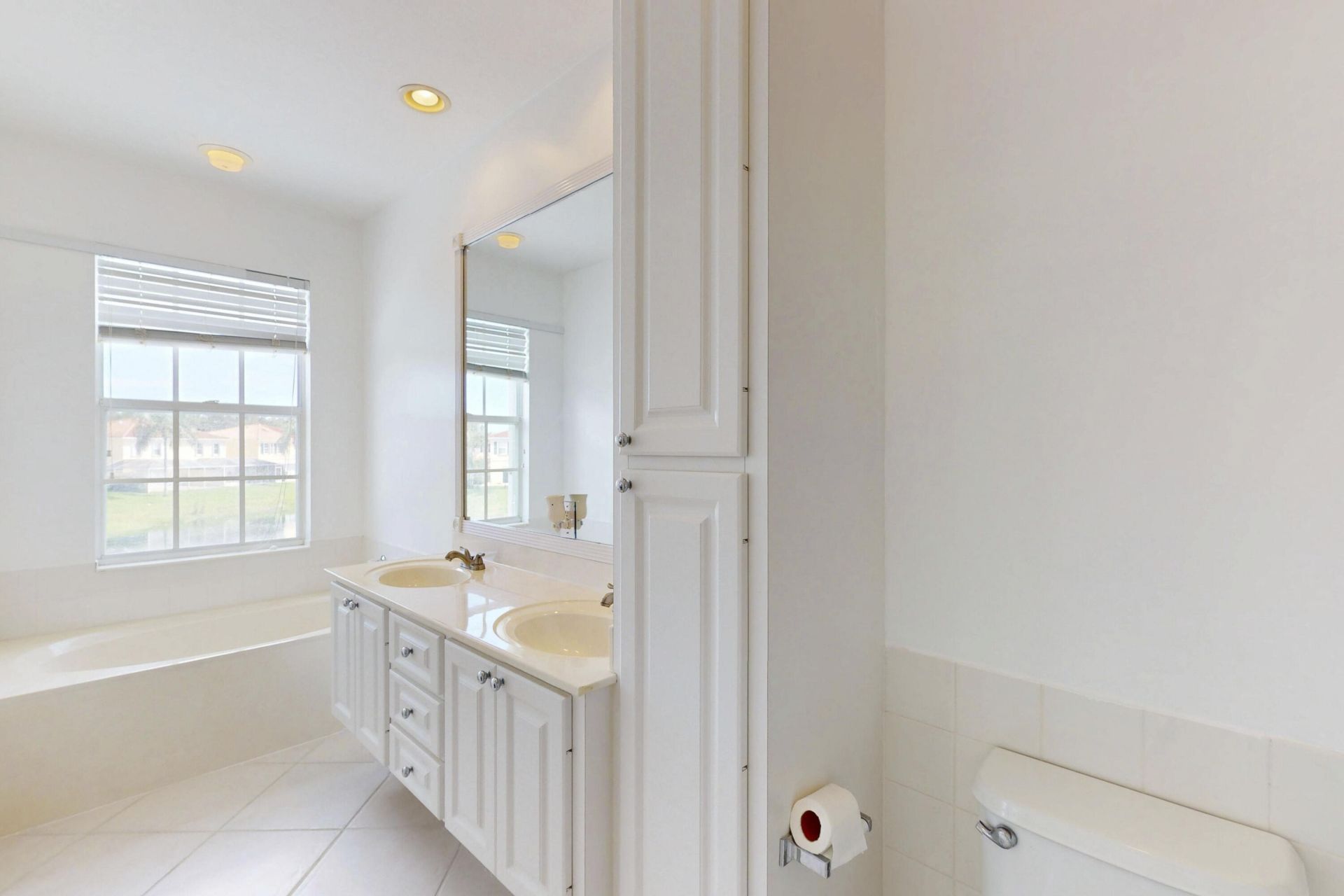 2136 Tigris Drive, West Palm Beach, FL 33411 Photo