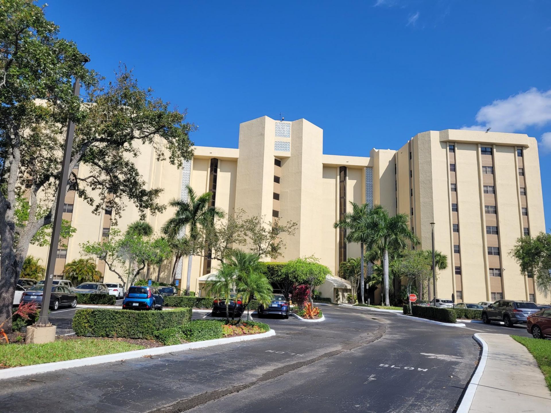 7400 Radice Court, Unit 403, Lauderhill, FL 33319 Photo