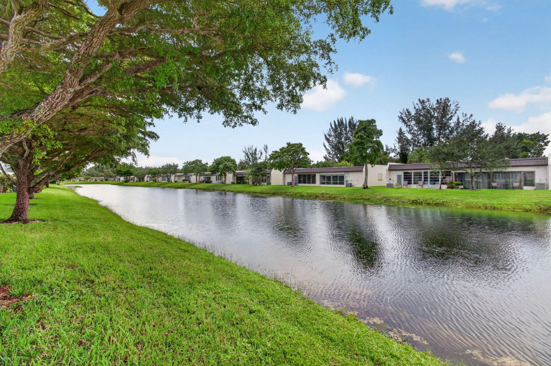 136 Lake Rebecca Drive, West Palm Beach, FL 33411 Photo