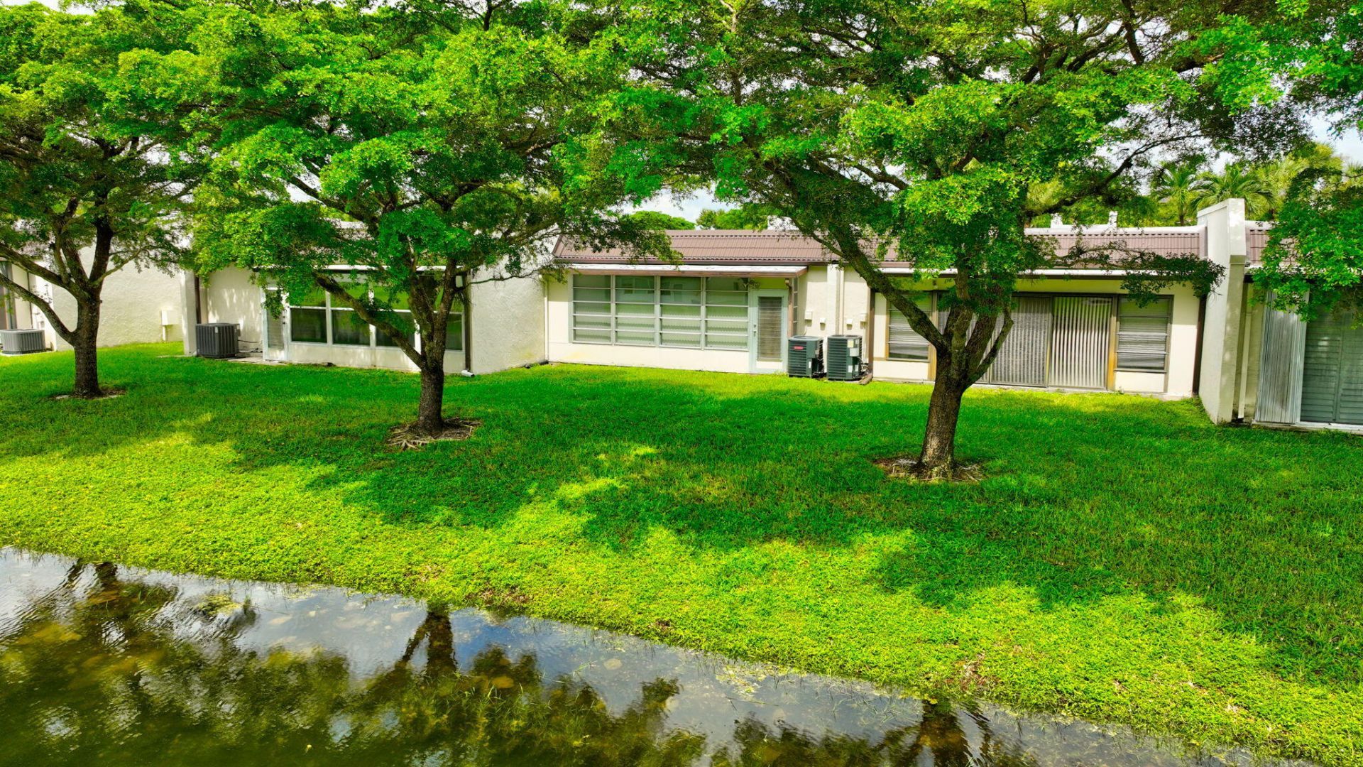 136 Lake Rebecca Drive, West Palm Beach, FL 33411 Photo