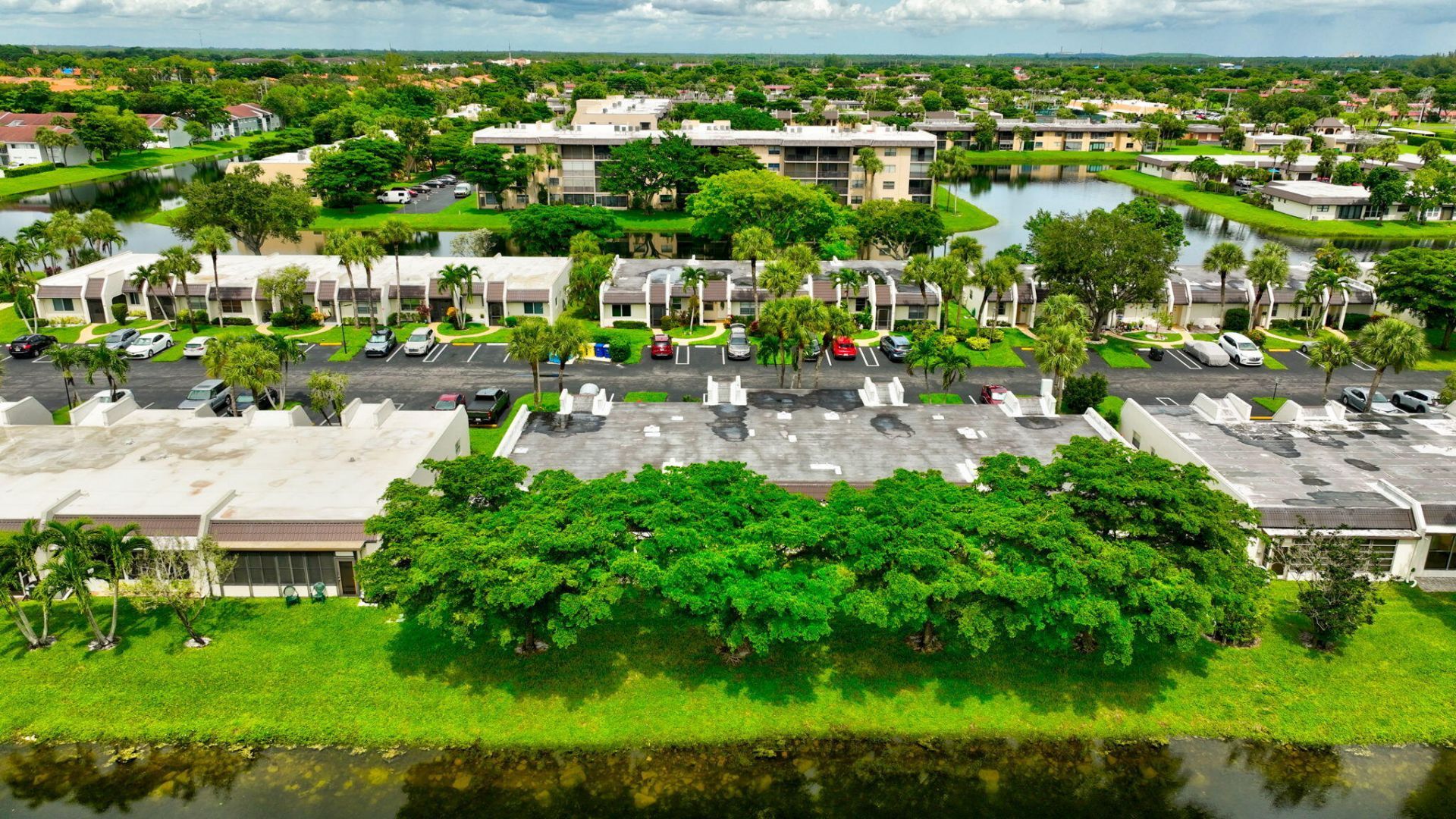 136 Lake Rebecca Drive, West Palm Beach, FL 33411 Photo