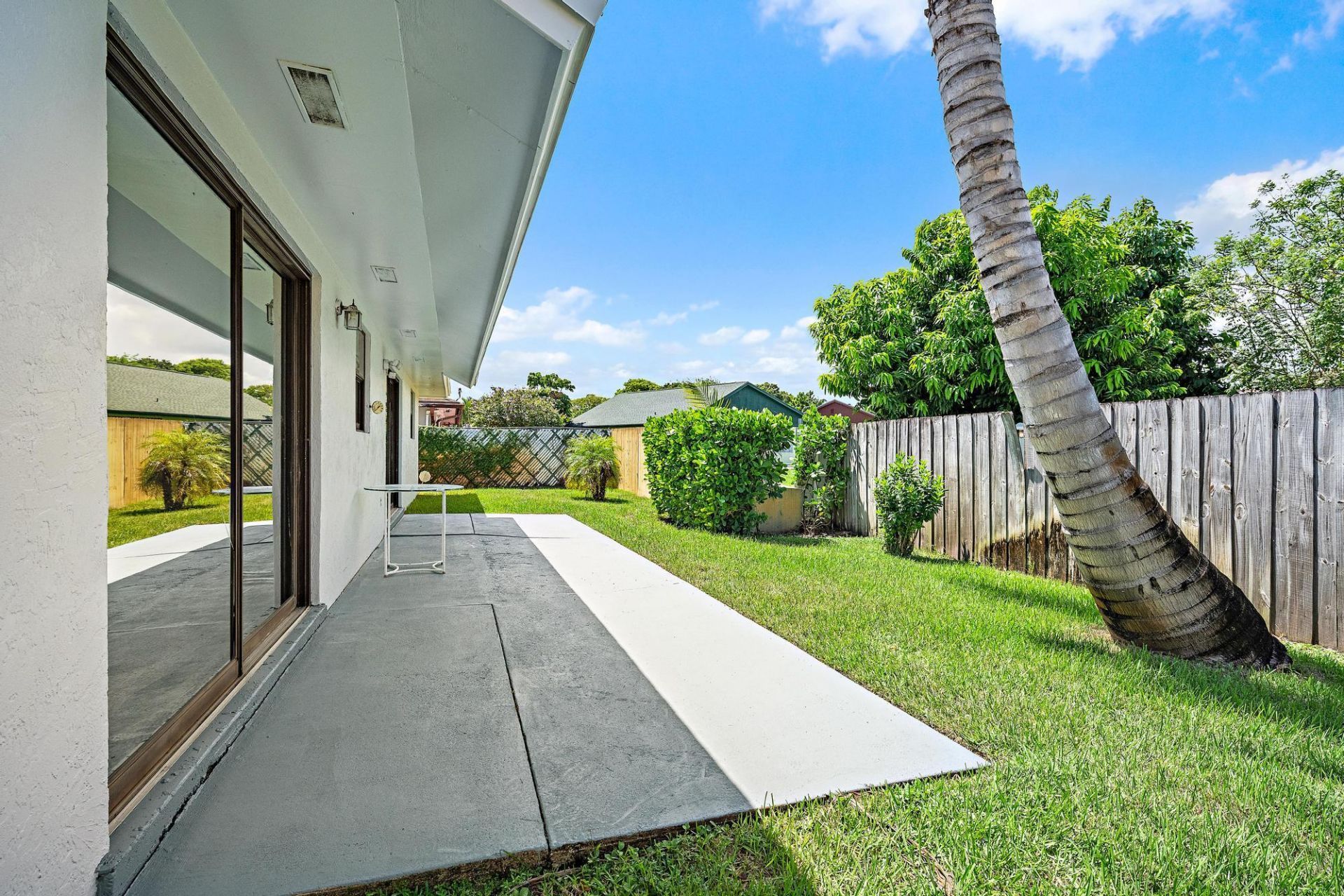 1633 Woods Bend Road, West Palm Beach, FL 33406 Photo