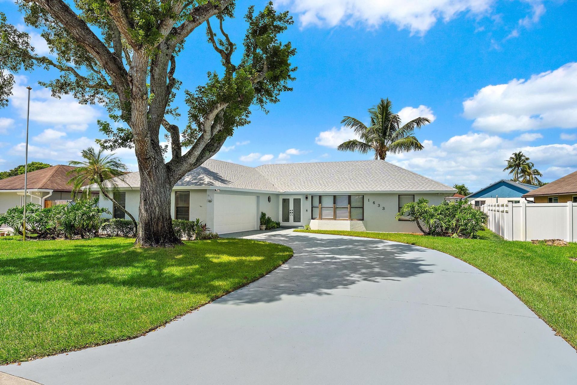 1633 Woods Bend Road, West Palm Beach, FL 33406 Photo