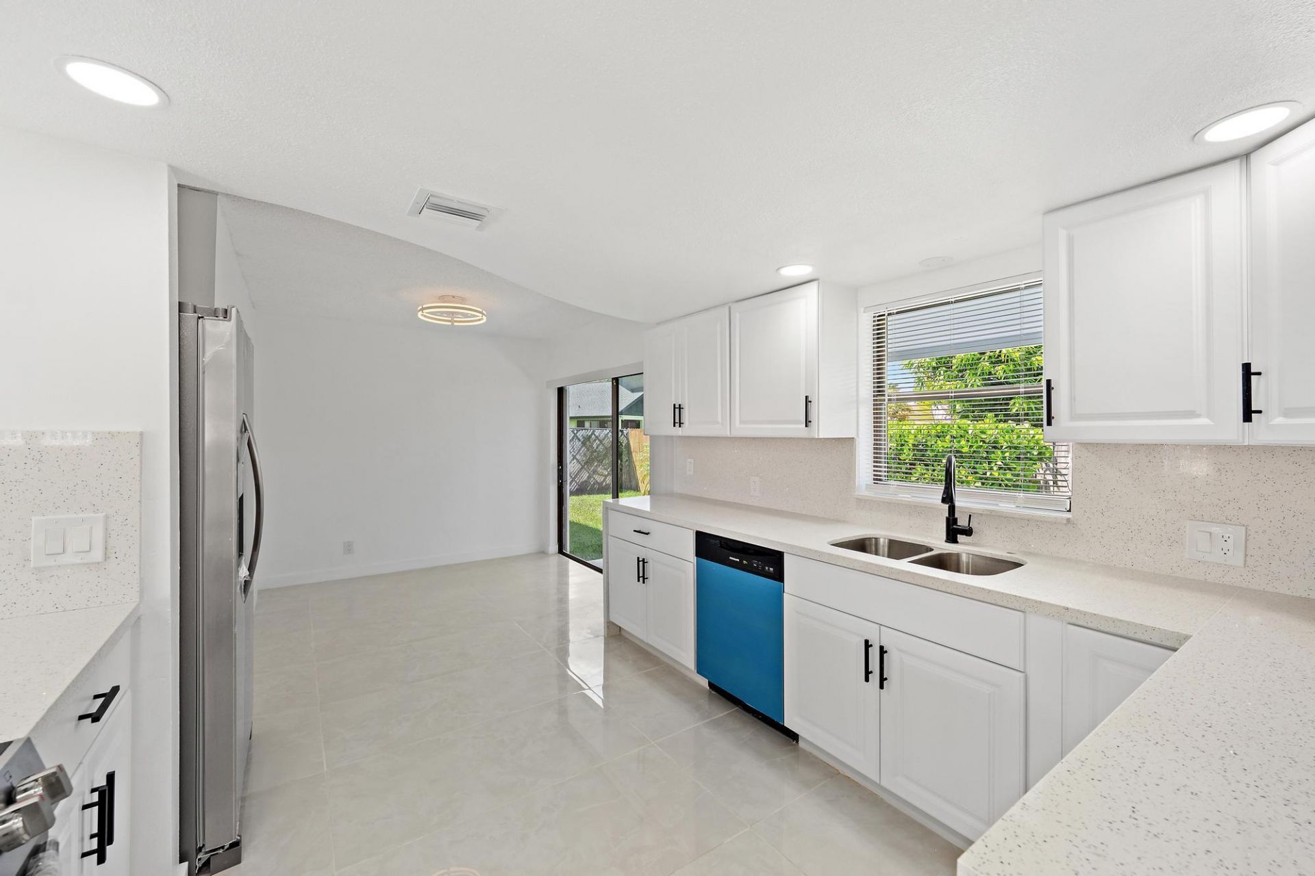 1633 Woods Bend Road, West Palm Beach, FL 33406 Photo