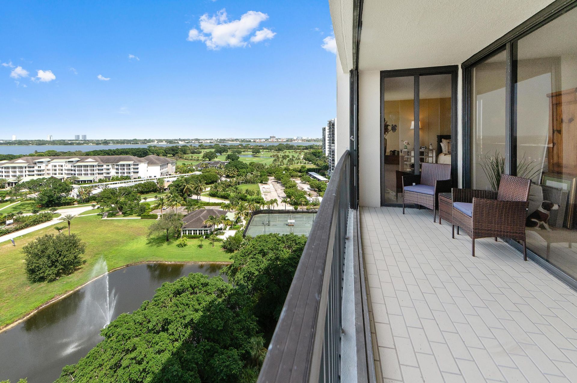 2480 Presidential Way, Unit 1603, West Palm Beach, FL 33401 Photo