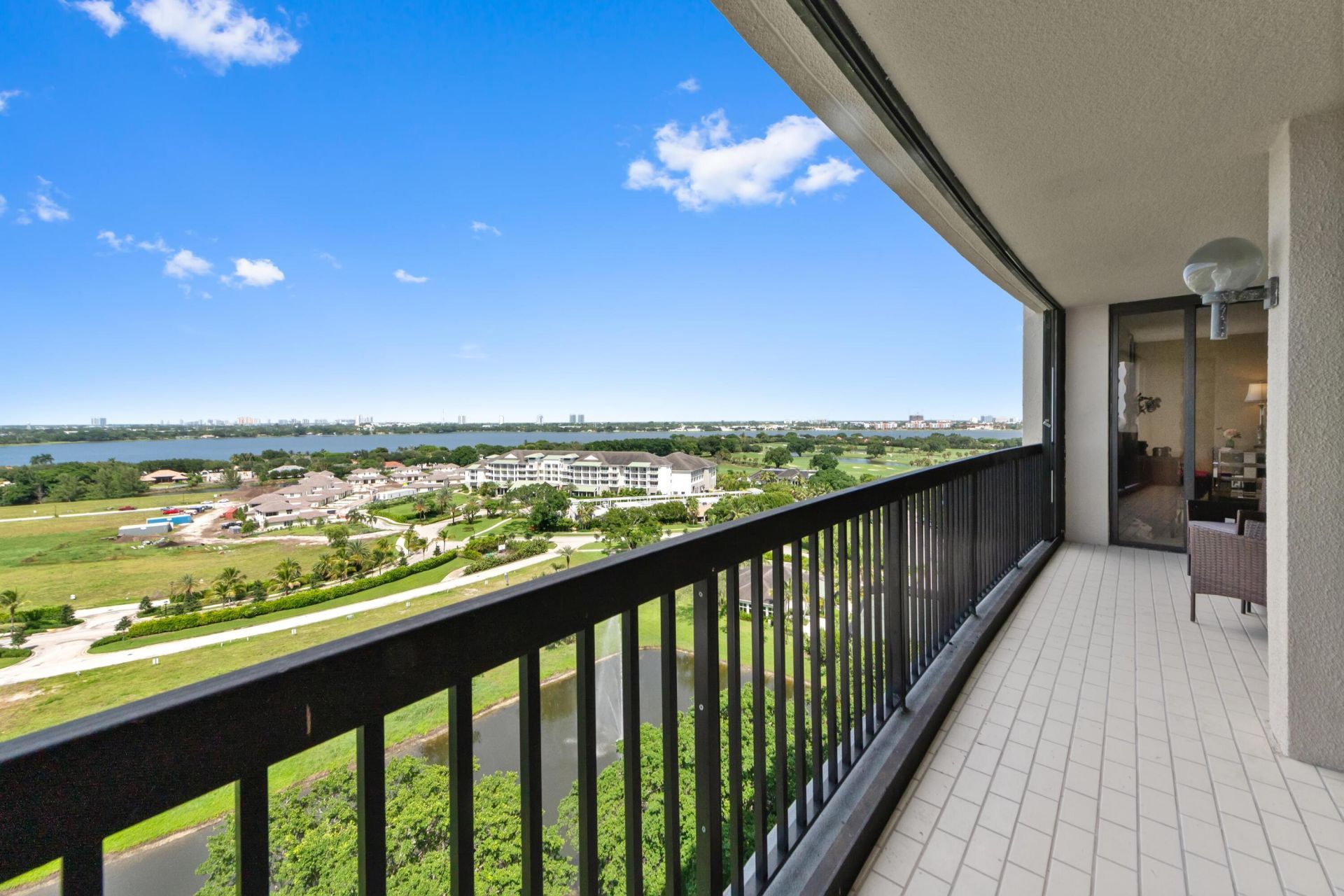 2480 Presidential Way, Unit 1603, West Palm Beach, FL 33401 Photo
