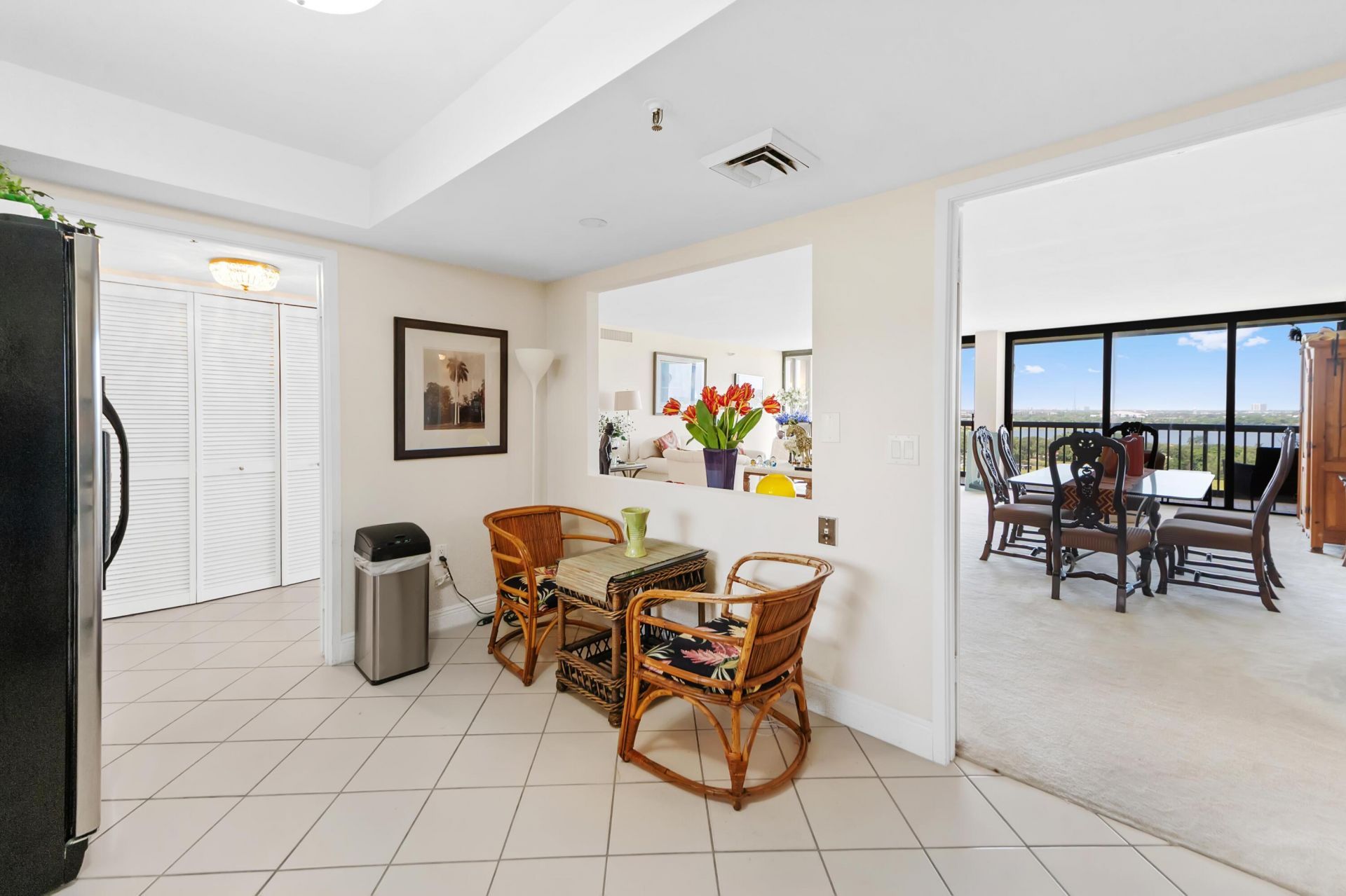 2480 Presidential Way, Unit 1603, West Palm Beach, FL 33401 Photo