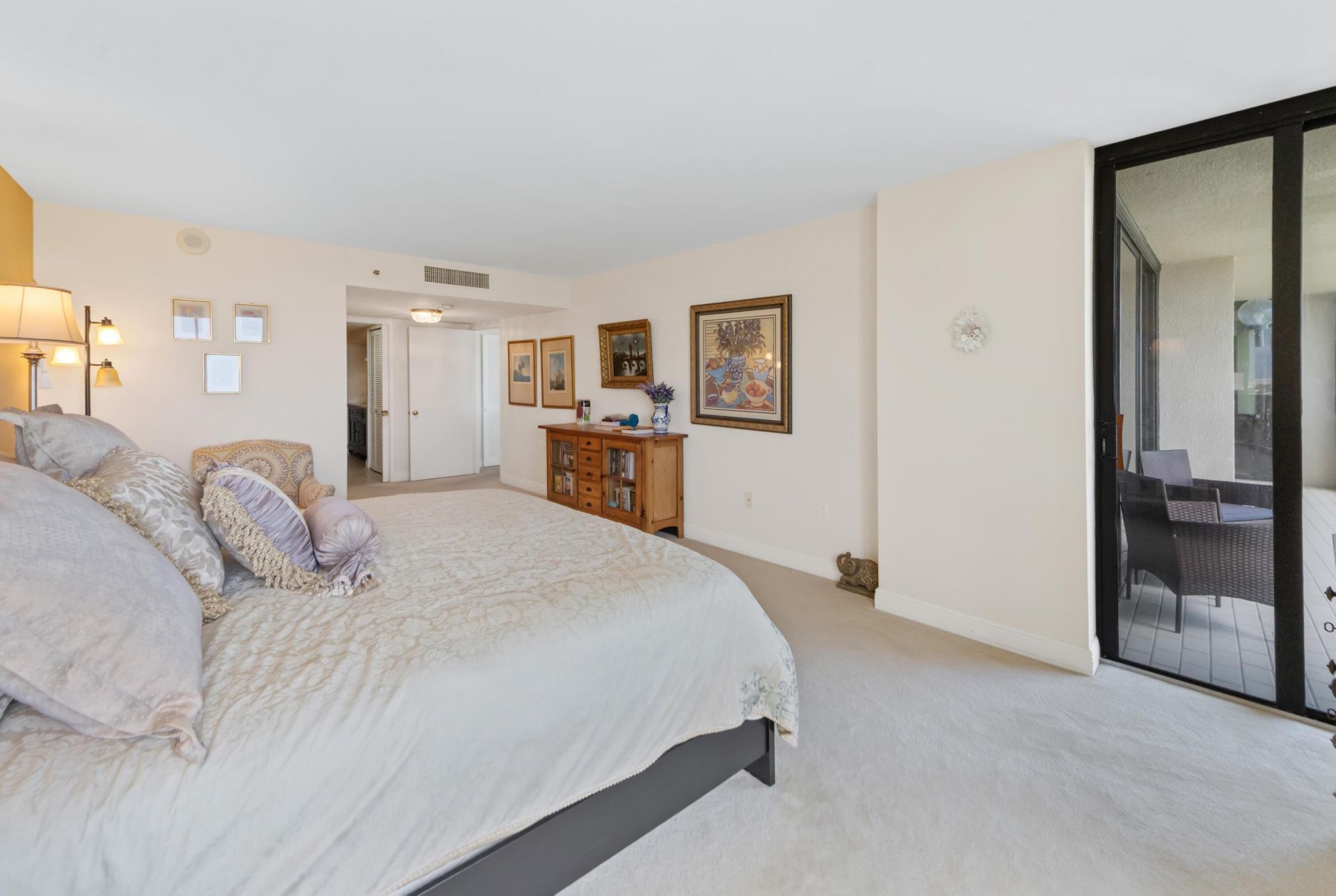 2480 Presidential Way, Unit 1603, West Palm Beach, FL 33401 Photo