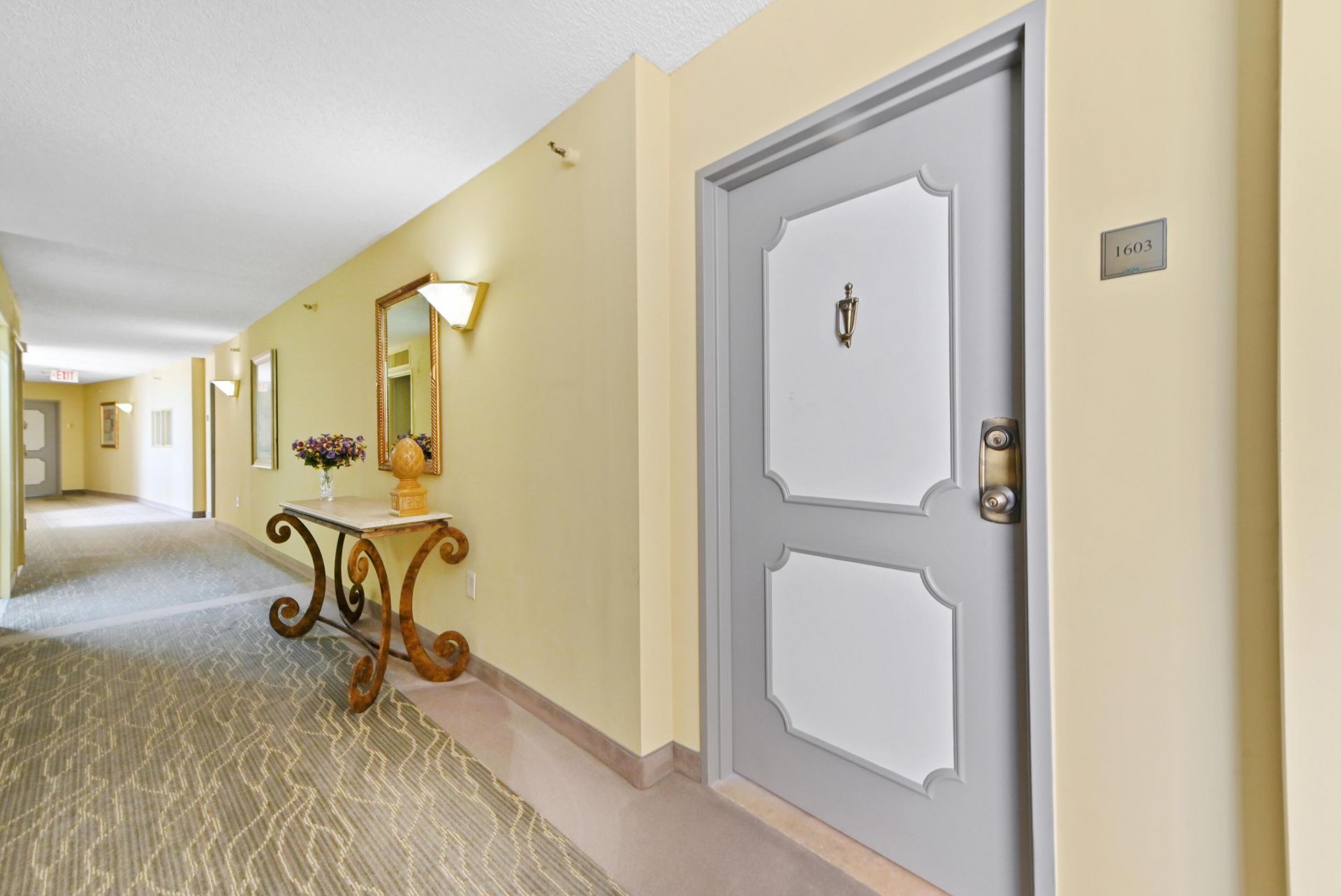 2480 Presidential Way, Unit 1603, West Palm Beach, FL 33401 Photo