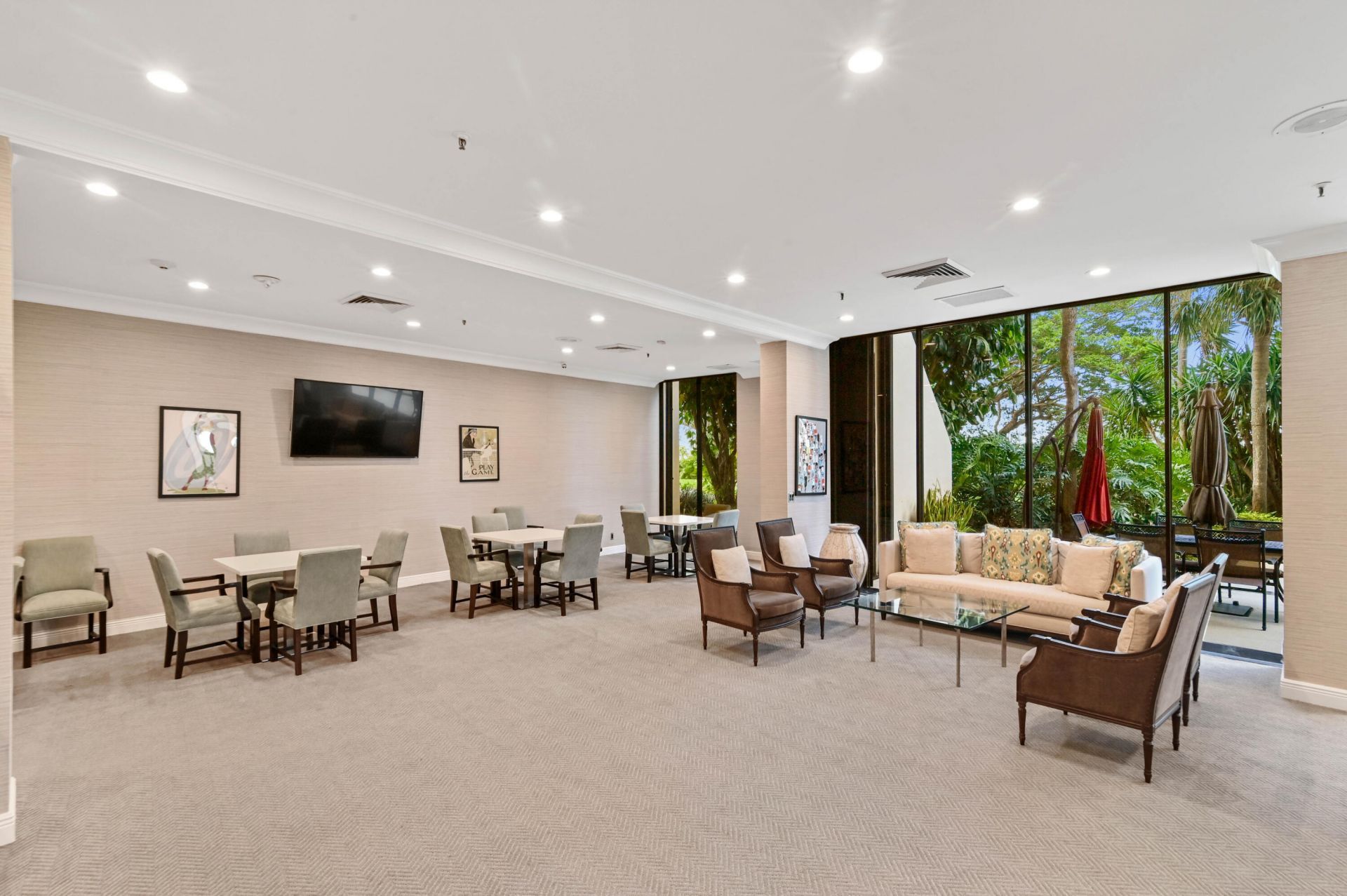 2480 Presidential Way, Unit 1603, West Palm Beach, FL 33401 Photo