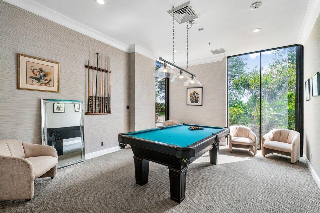 2480 Presidential Way, Unit 1603, West Palm Beach, FL 33401 Photo