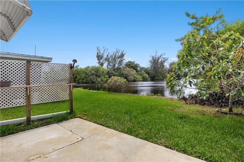 5207 NW 28th Avenue, Tamarac, FL 33309 Photo