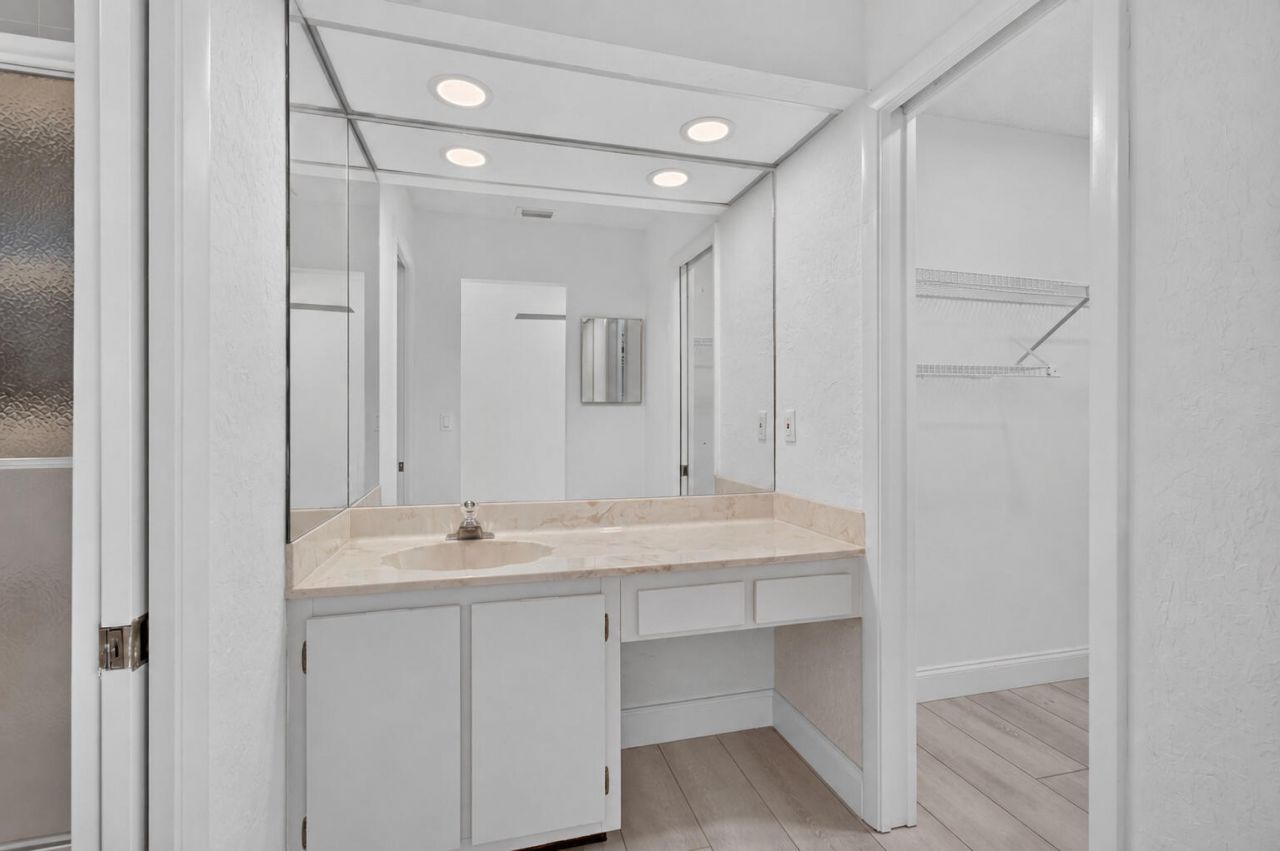 5642 Forest Oaks Terrace, Delray Beach, FL 33484 Photo