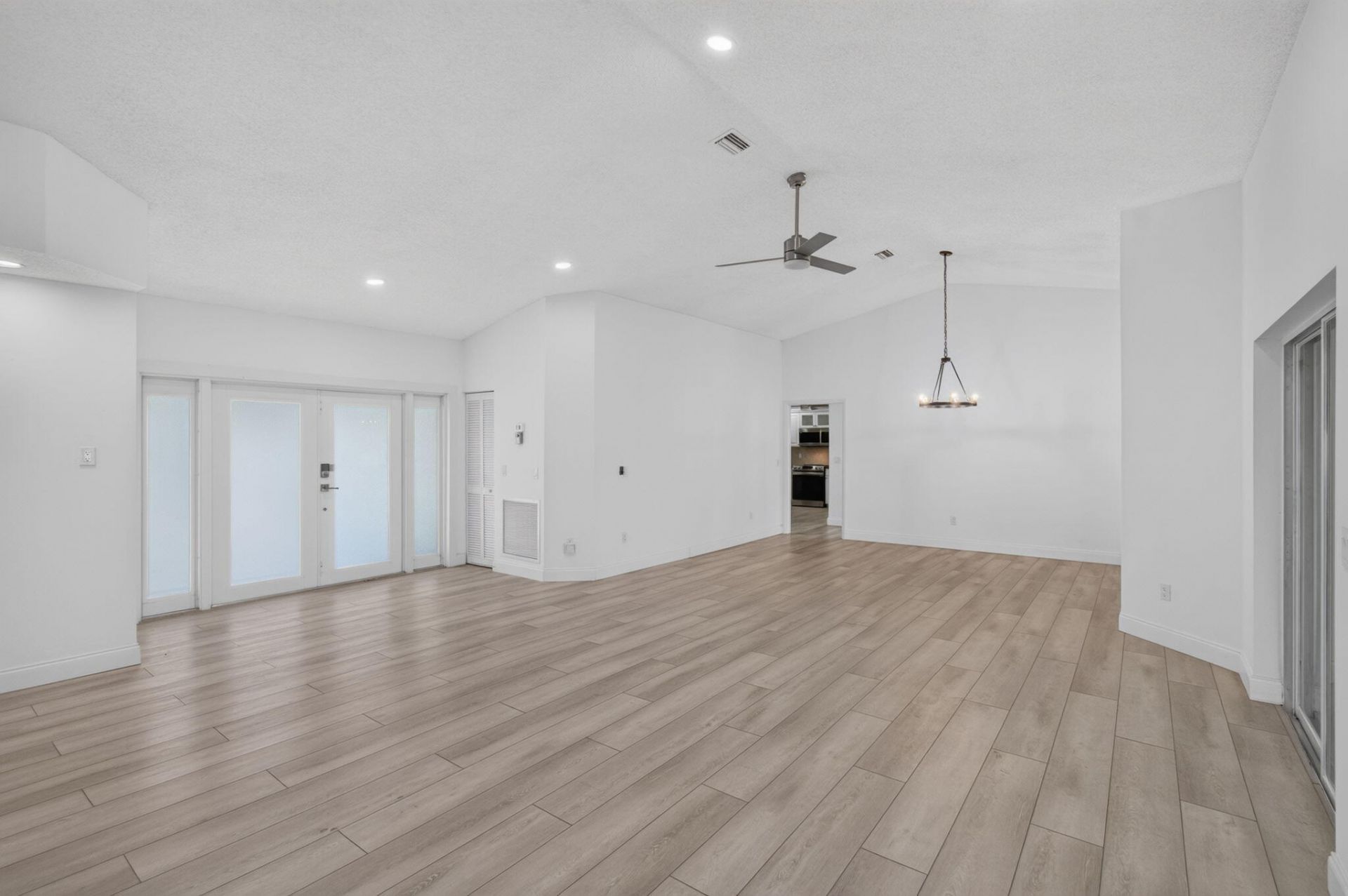 5642 Forest Oaks Terrace, Delray Beach, FL 33484 Photo