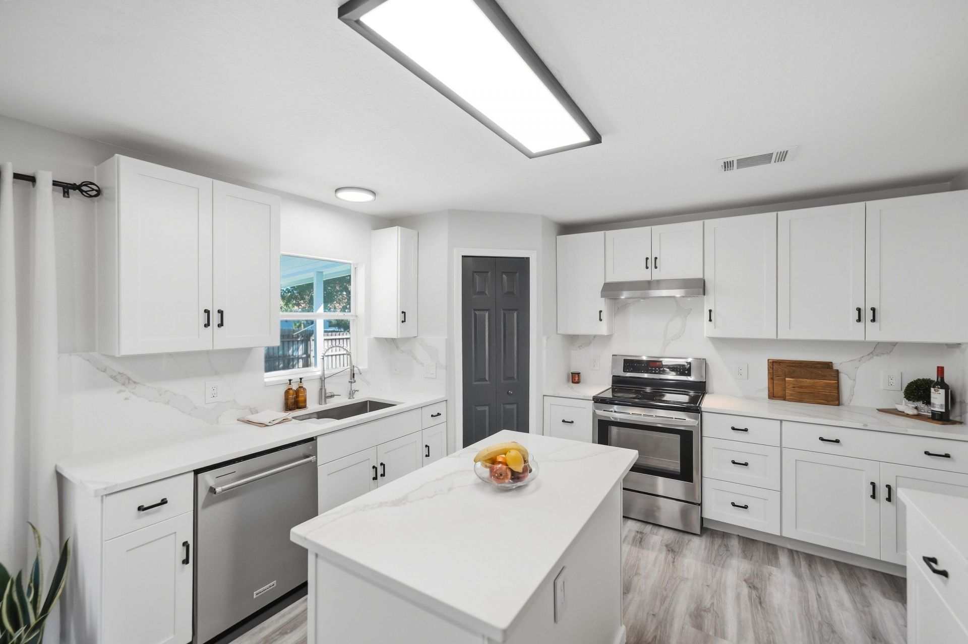 502 SW Croton Avenue, Sebastian, FL 32958 Photo