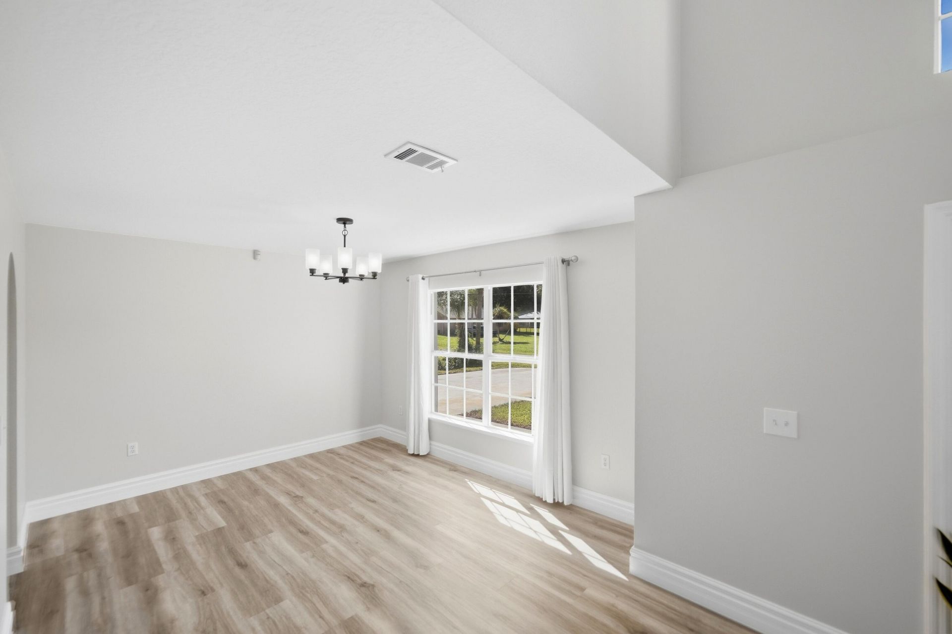 502 SW Croton Avenue, Sebastian, FL 32958 Photo