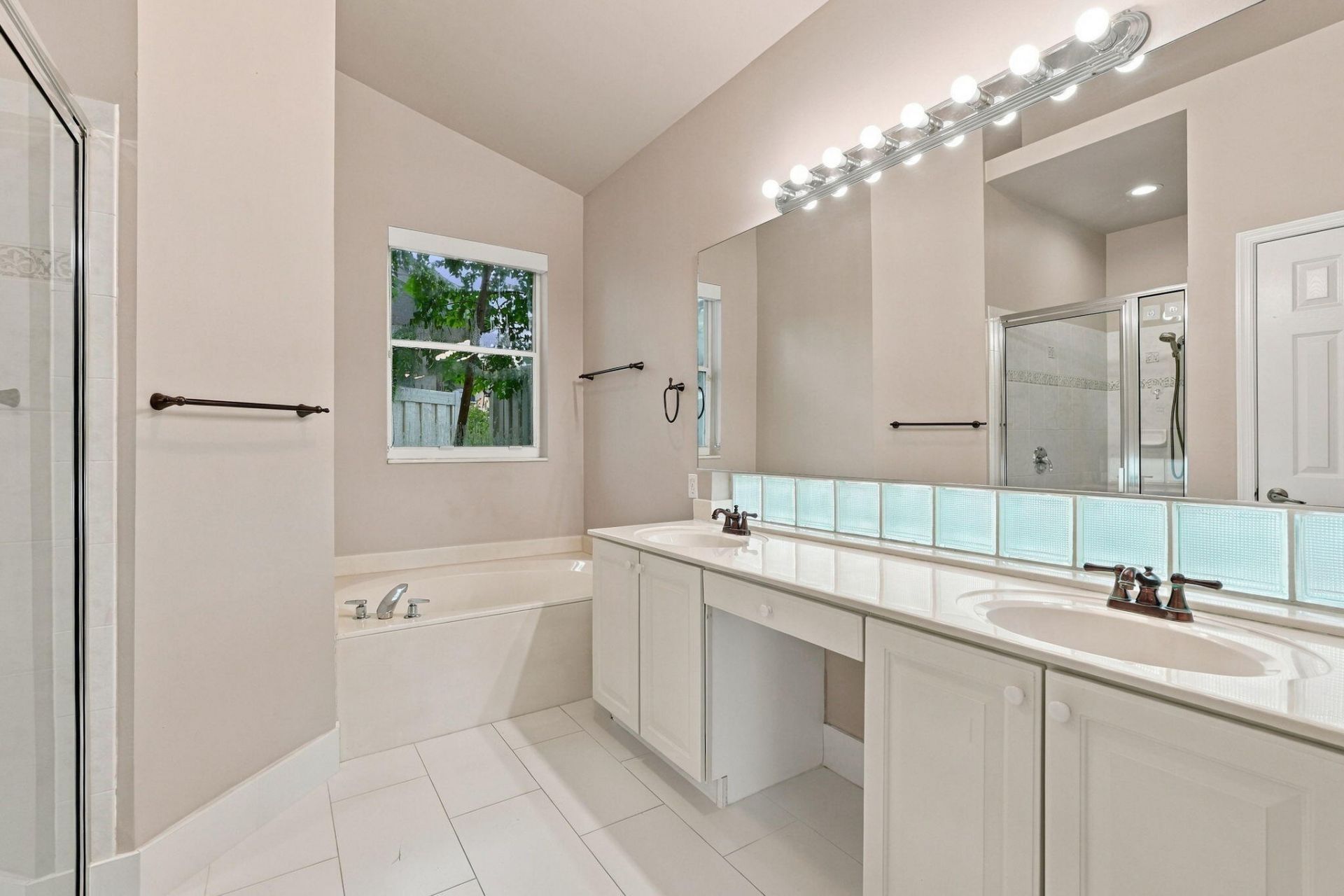 8481 Via D Oro, Boca Raton, FL 33433 Photo