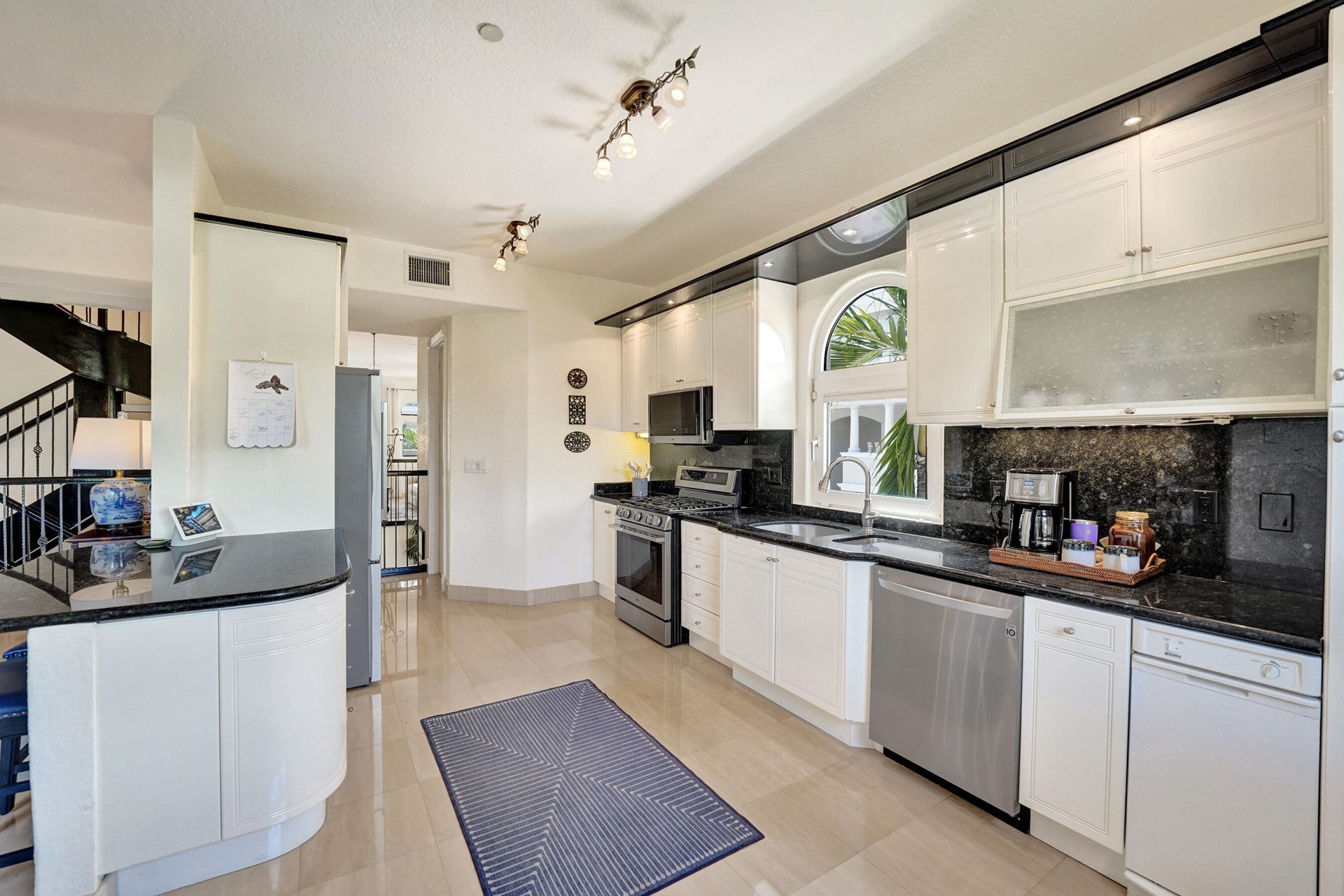 1780 Bay Drive, Pompano Beach, FL 33062 Photo