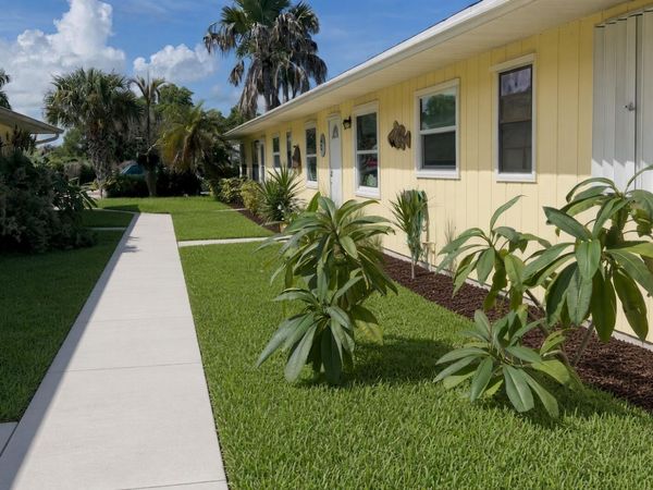 4725 SE TERI Place, Stuart, FL 34997