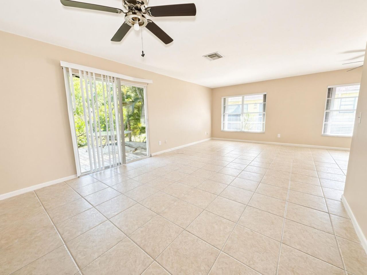4725 SE Teri Place, Stuart, FL 34997 Photo