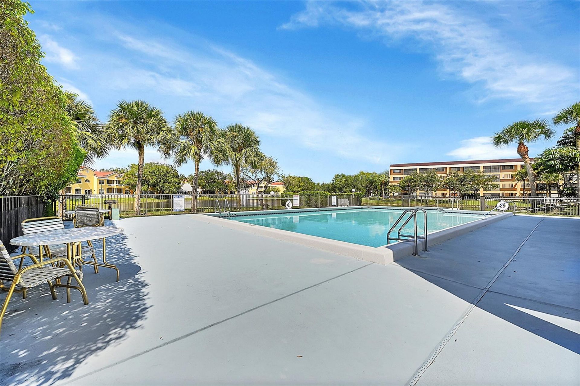 8592 W Sunrise Boulevard, Unit 206, Plantation, FL 33322 Photo
