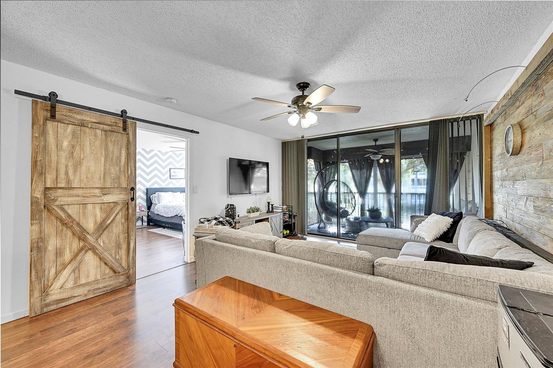 8592 W Sunrise Boulevard, Unit 206, Plantation, FL 33322 Photo