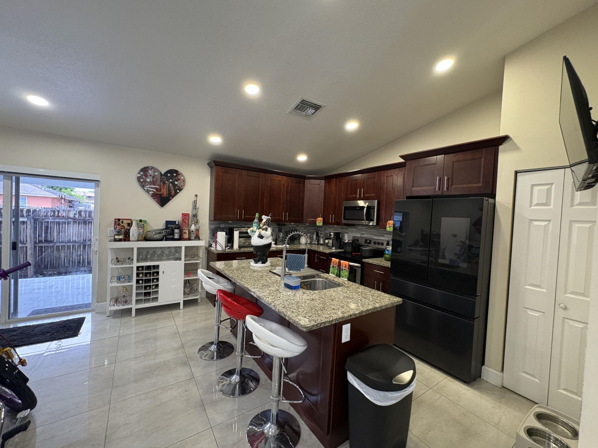 3941 Tropical Way, Palm Springs, FL 33461 Photo