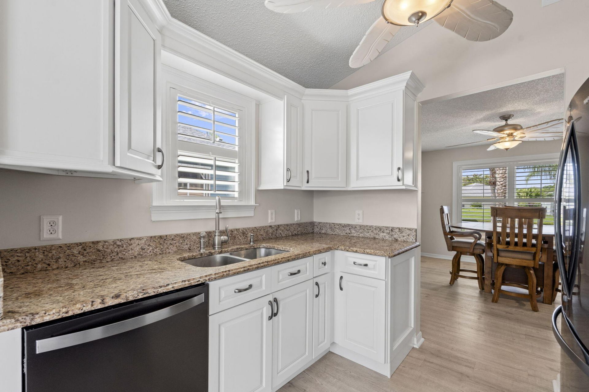 550 Paurotis Lane, Fort Pierce, FL 34982 Photo