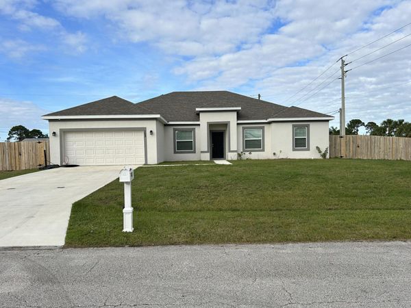 103 SW GROVE Avenue, Port St. Lucie, FL 34983