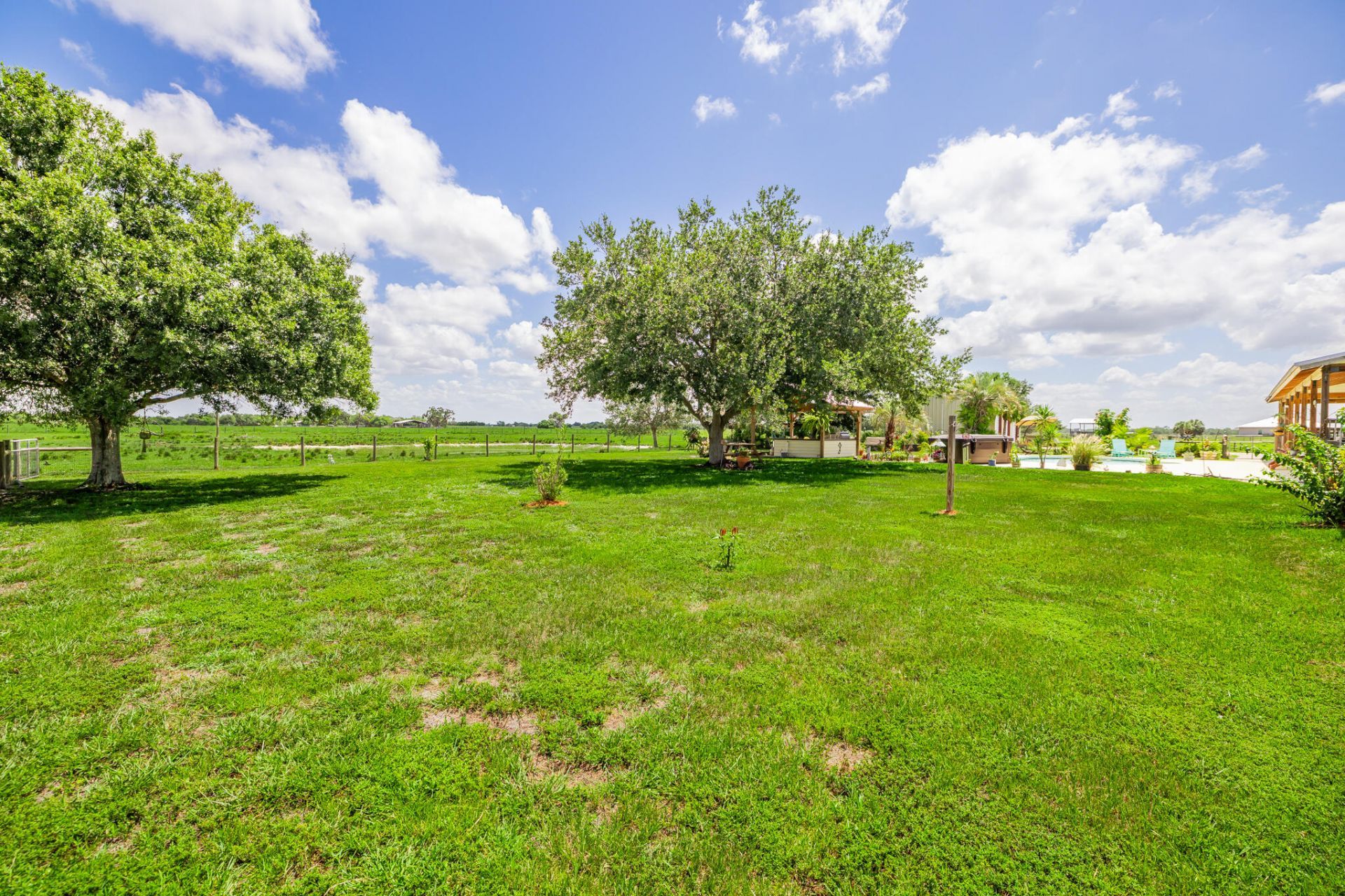 8661 E Center Street, Okeechobee, FL 34974 Photo