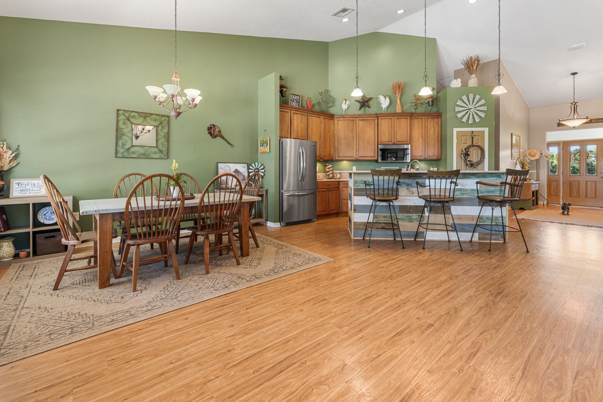 8661 E Center Street, Okeechobee, FL 34974 Photo